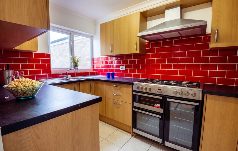 Ulcombe Gardens, Hales Place, Canterbury - Image 1