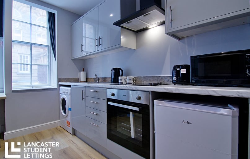 Thurnham Street, City Centre, Lancaster - Image 1