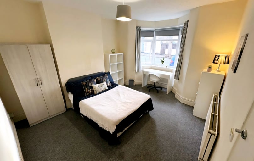 Stanbury Avenue, Fishponds, Bristol - Image 1