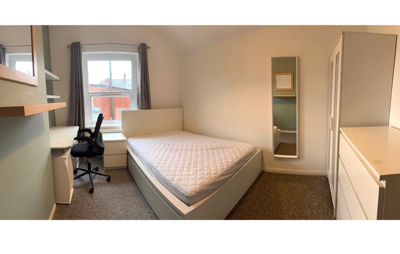 Talworth Street, Plasnewydd, Cardiff - Image 1