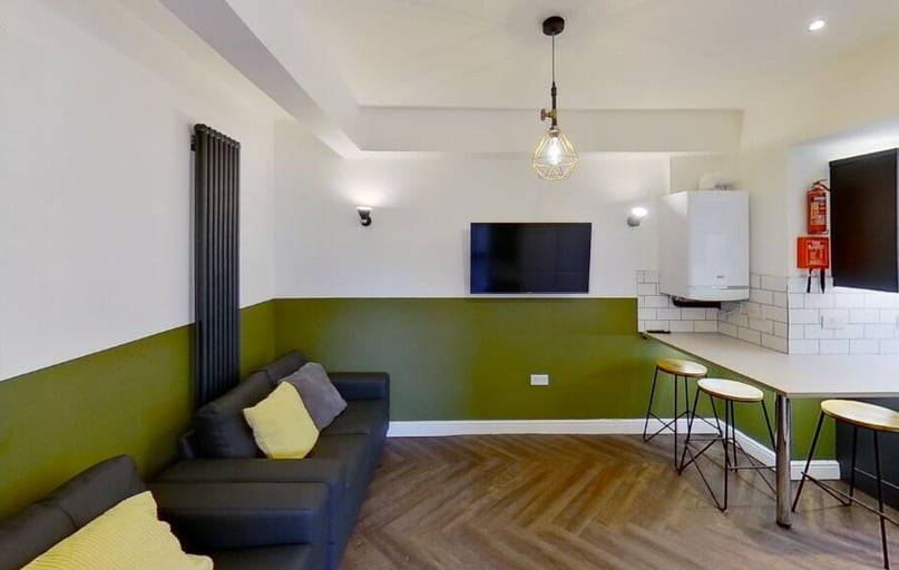 King Street, Beeston, Nottingham - Image 1