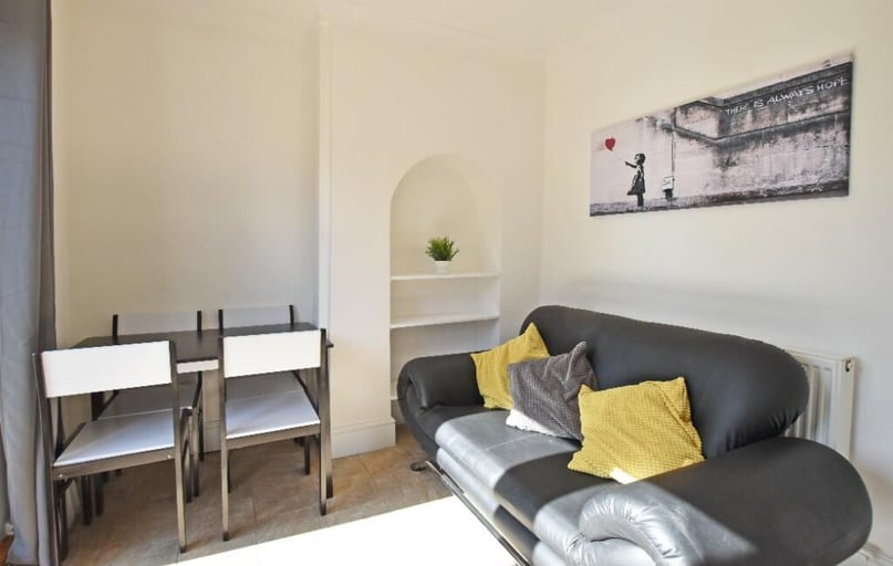 Fletcher Road, Beeston, Nottingham - Image 1