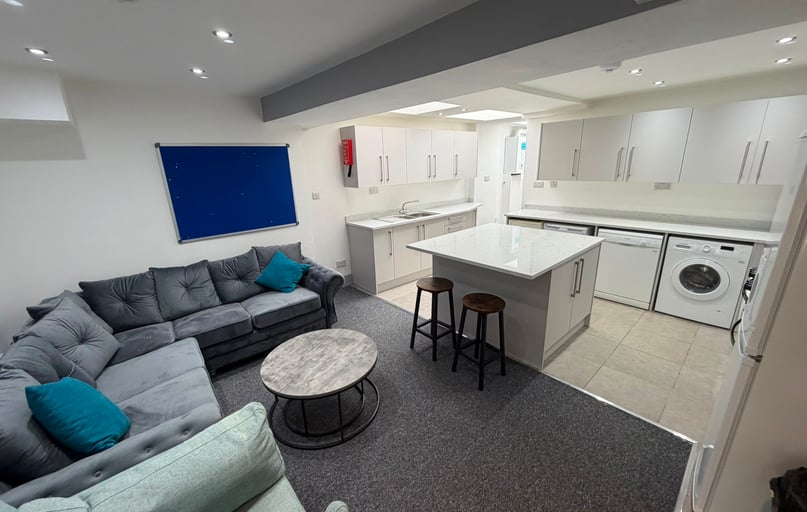 Tiverton Road, Selly Park, Birmingham - Image 1