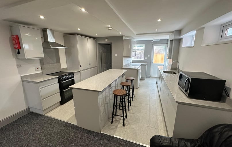 Hubert Road, Selly Park, Birmingham - Image 1
