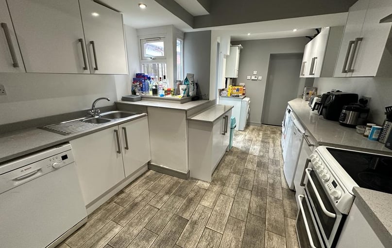 Tiverton Road, Selly Park, Birmingham - Image 1