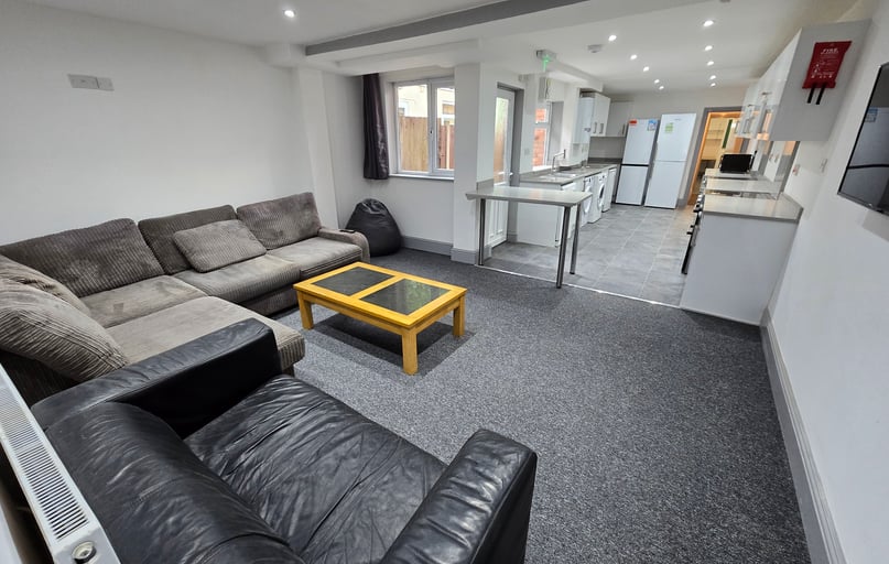 Bournbrook Road, Selly Park, Birmingham - Image 1
