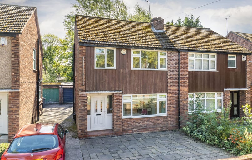 Clifton Avenue, Fallowfield, Manchester - Image 1