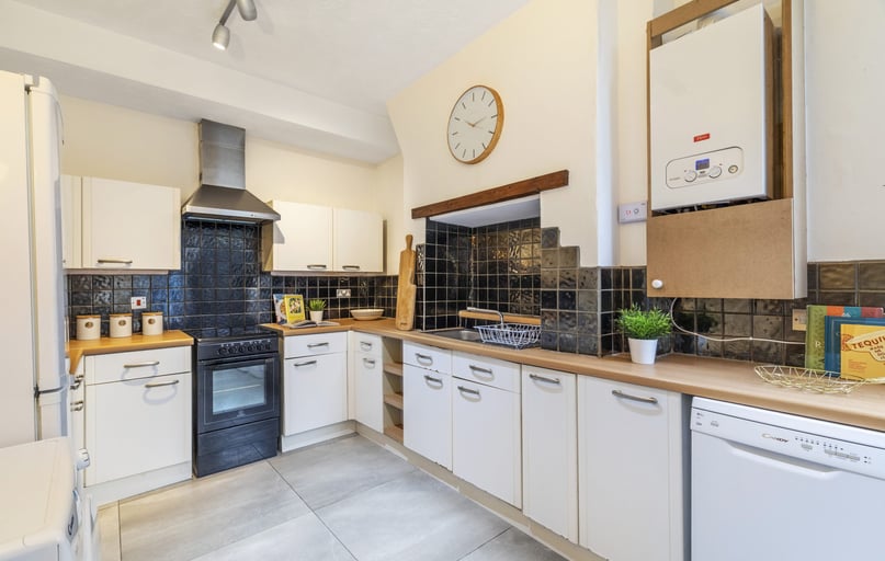 Edenhall Avenue, Burnage, Manchester - Image 1