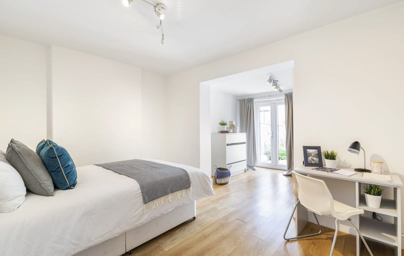 Lindleywood Road, Fallowfield, Manchester - Image 1