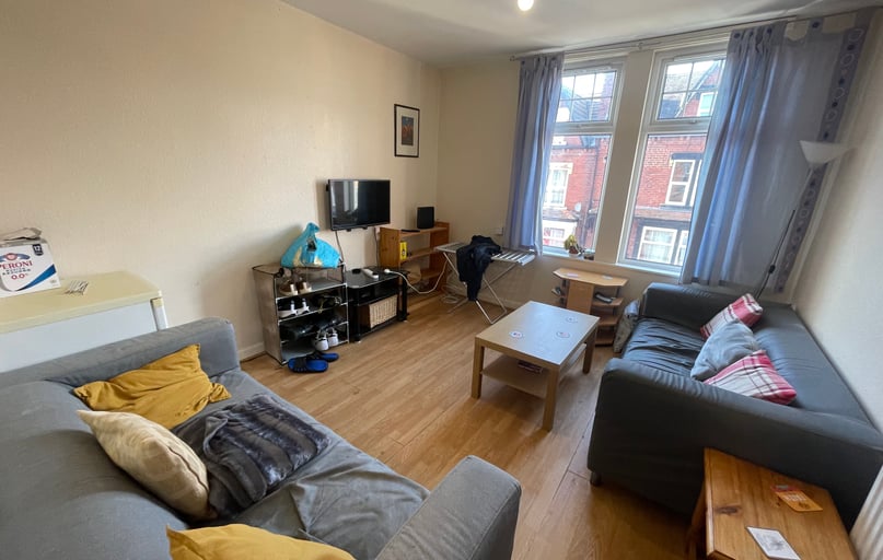 Winston Gardens, Headingley, Leeds - Image 1