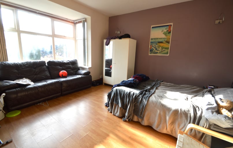 Cardigan Road, Burley, Leeds - Image 1