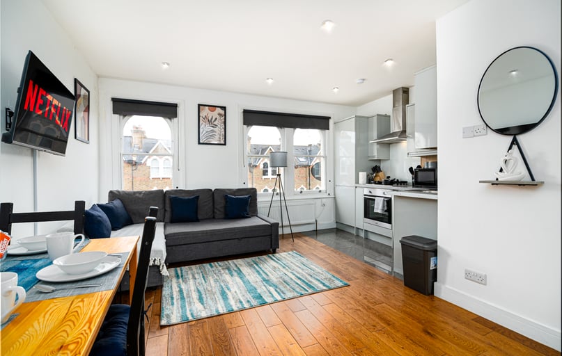 Lowfield Road, West Hampstead, London - Image 1