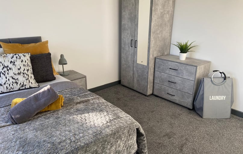 Bridge View House 15-23 City Road, City Centre, Newcastle - Image 1