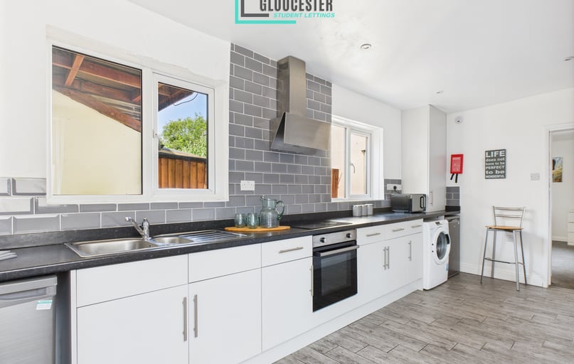 Widden Street, City Centre, Gloucester - Image 1