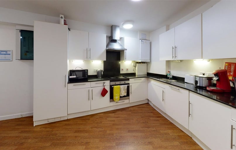 Pipe Lane, City Centre, Bristol - Image 1