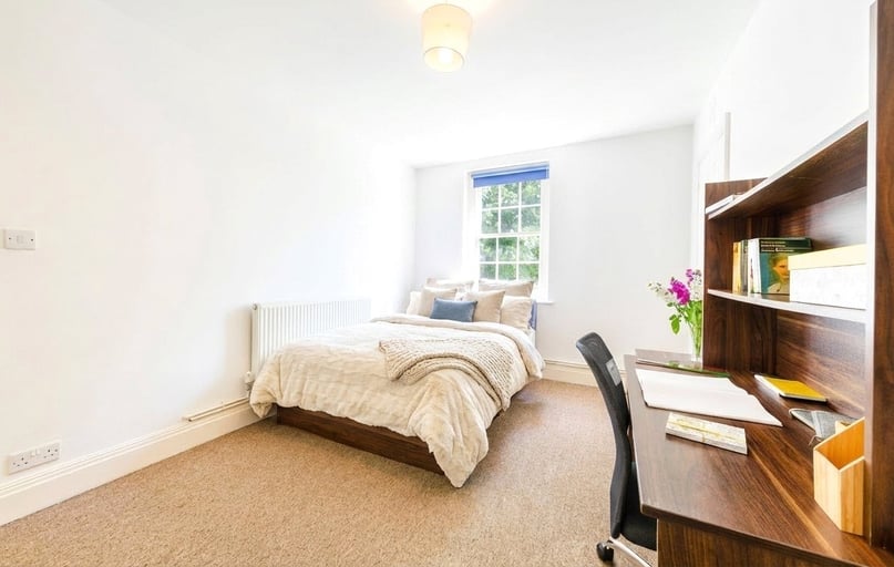 St. Michaels Hill, Kingsdown, Bristol - Image 1