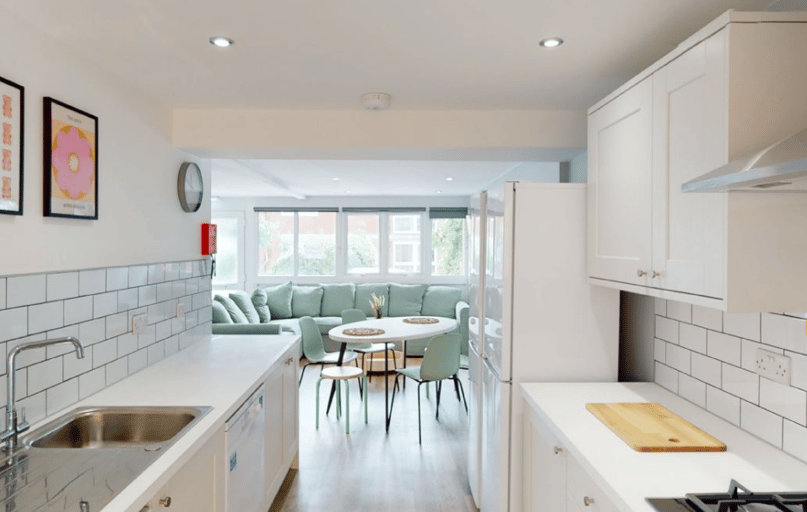 Yew Tree Close, Mount Pleasant , Exeter - Image 1