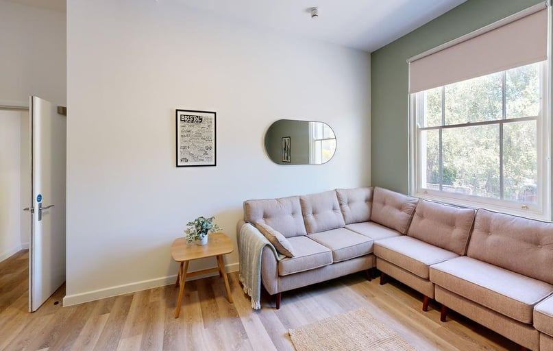 Cromwell Road, Cotham, Bristol - Image 1