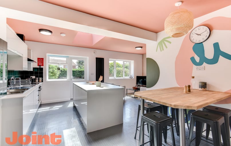 Landseer Avenue, Lockleaze, Bristol - Image 1