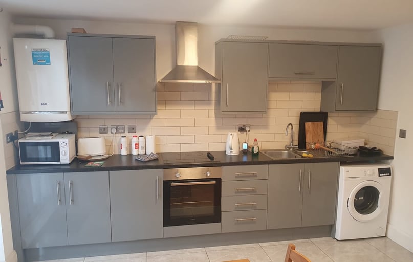 Manchester Road, Isle of Dogs, London - Image 1