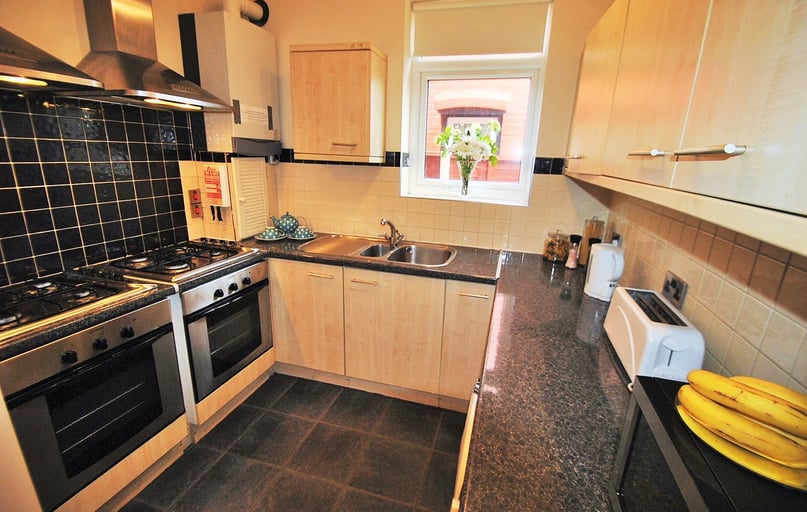 Barnsfold Avenue, Fallowfield, Manchester - Image 1