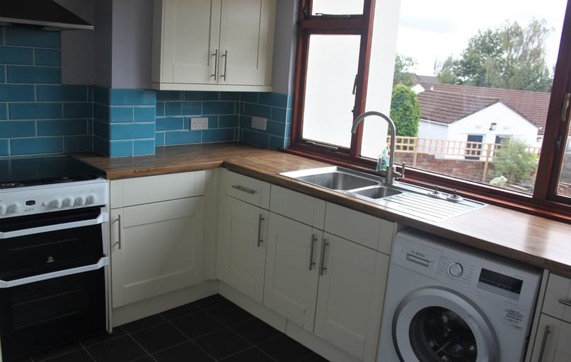 Wellington Hill, Horfield, Bristol - Image 1