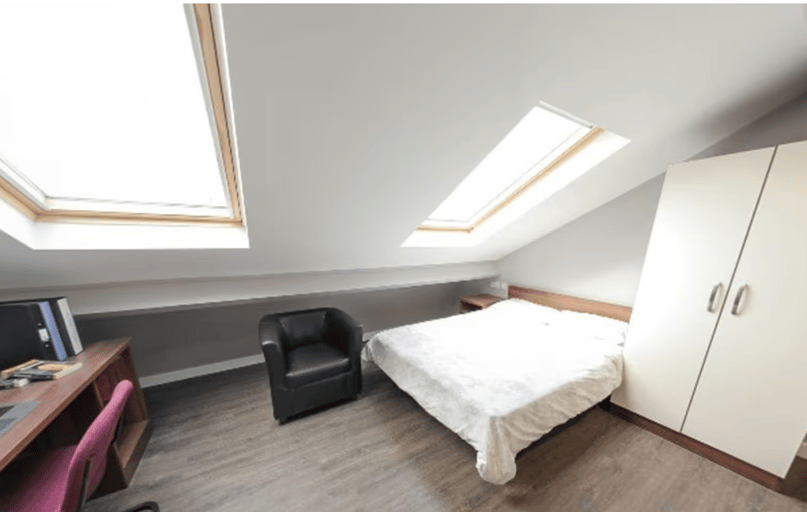 St. James Street, Newcastle Upon Tyne, Newcastle - Image 1