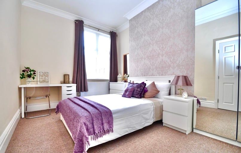 Kimberley Road, Near university, Leicester - Image 1