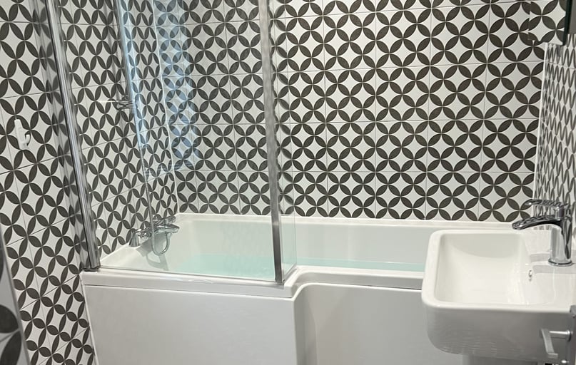 Hillside, Bevendean, Brighton - Image 1