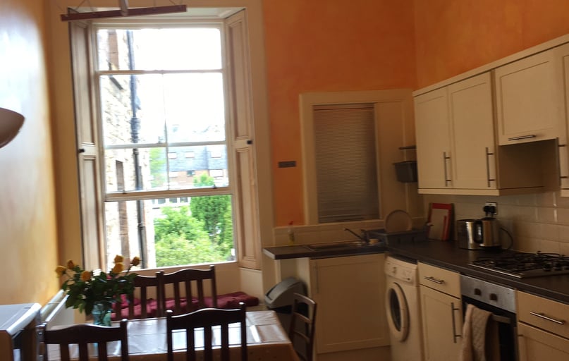 Meadow place, Marchmont, Edinburgh - Image 1