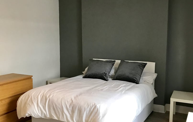 Brunswick Street, City Centre, Swansea - Image 1