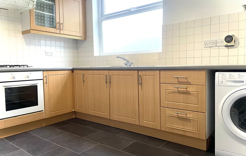 Ladybarn crescent - B, Fallowfield, Manchester - Image 1