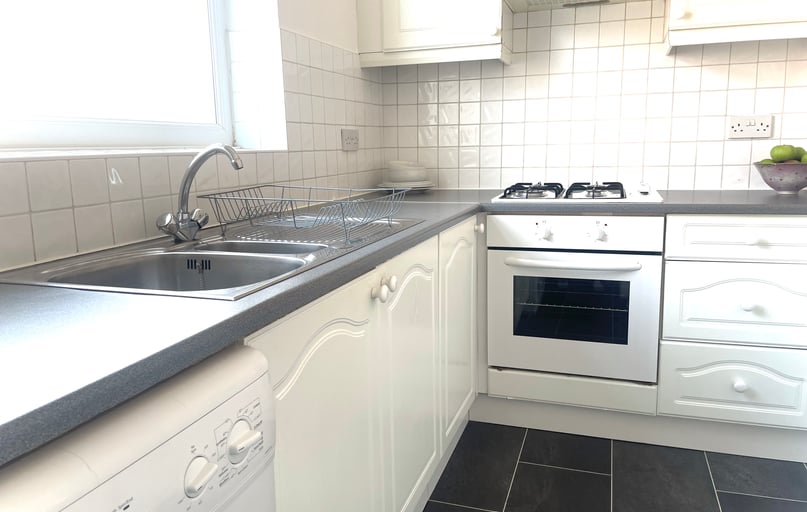  Ladybarn Lane - E, Fallowfield, Manchester - Image 1