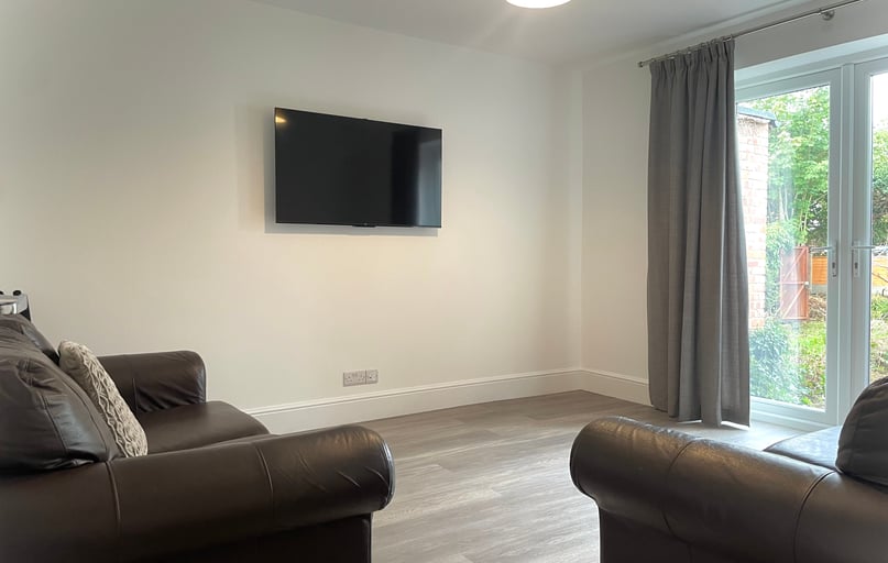 Leighbrook Road - B, Fallowfield, Manchester - Image 1