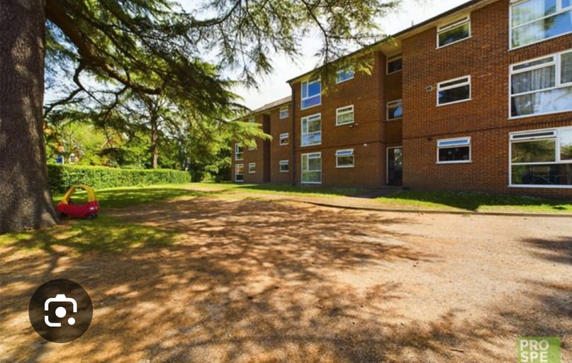 Southcote Road, Prospect Park, Reading - Image 1