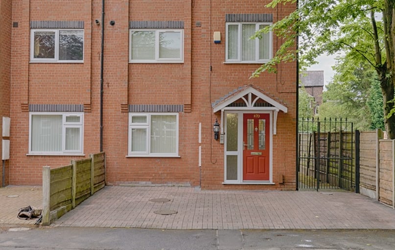 Wellington Road, Fallowfield, Manchester - Image 1