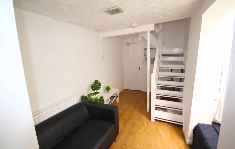 Exmouth Road, Southsea, Portsmouth - Image 1