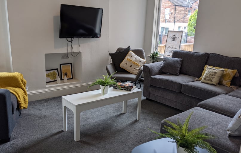 Parkfield Street, Rusholme, Manchester - Image 1