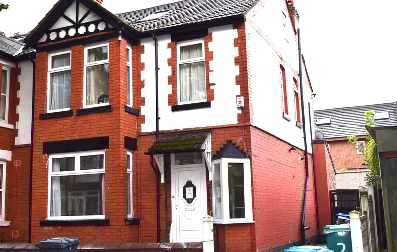 Linden Grove, Fallowfield, Manchester - Image 1