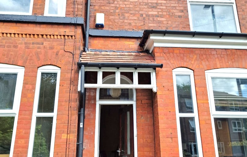 Heaton Road, Withington, Manchester - Image 1