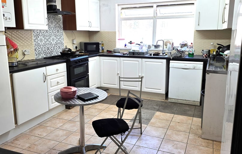 Kensington Avenue, Victoria Park, Manchester - Image 1