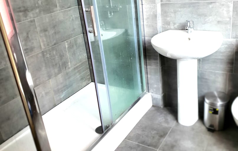 Moseley Road, Fallowfield, Manchester - Image 1