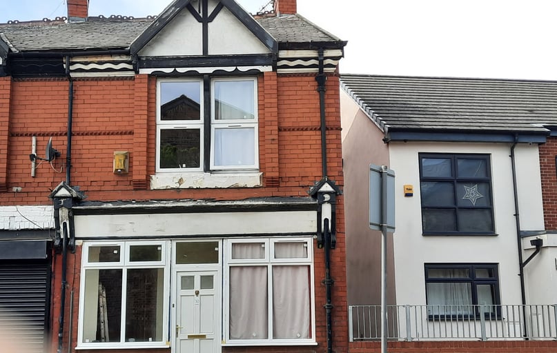 Yew Tree Road, Rusholme, Manchester - Image 1
