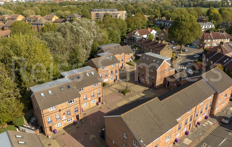 Ambassador Square, Isle of Dogs, London - Image 1