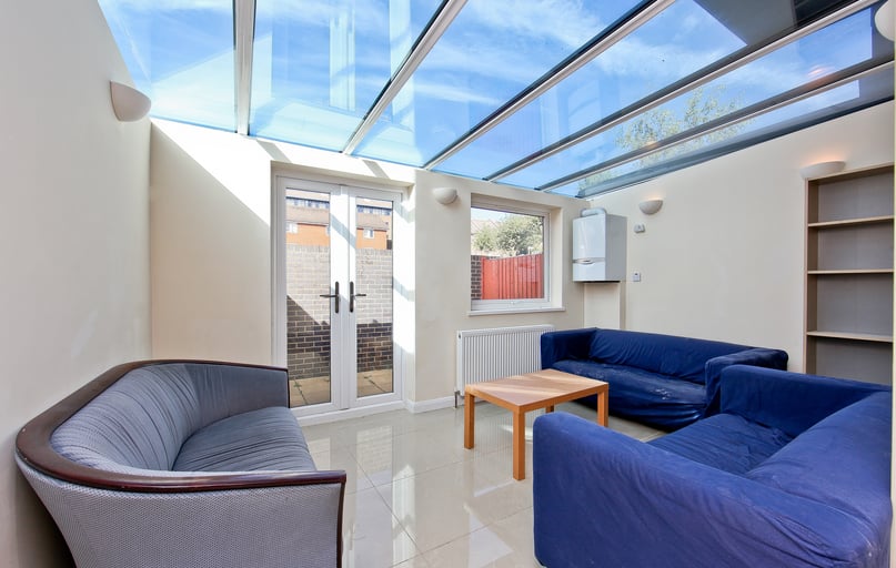 Ironmongers Place, Isle of Dogs, London - Image 1