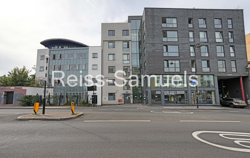 Baltic Place, Haggerston, London - Image 1