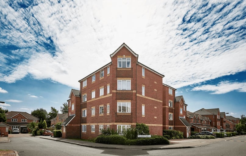 Telegraph Place, Isle of Dogs, London - Image 1