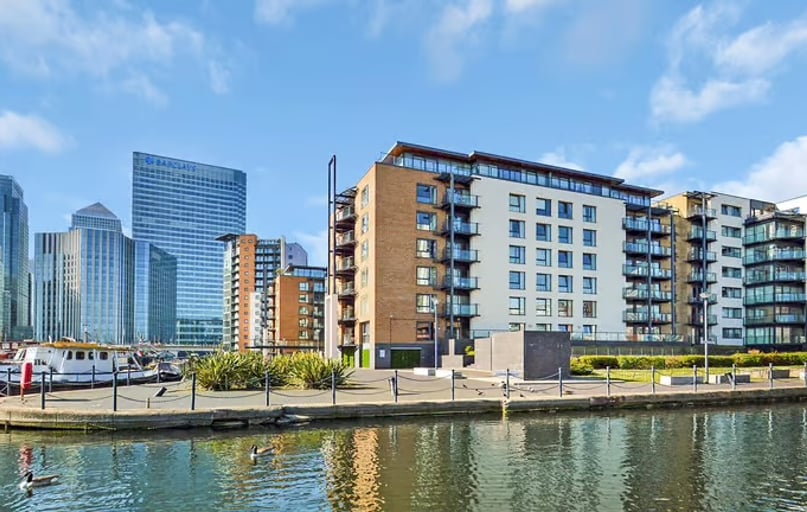 Boardwalk Place, Poplar, London - Image 1