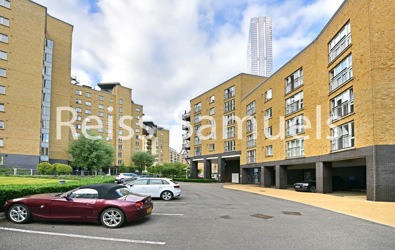 Westferry Road, Canary Wharf, London - Image 1