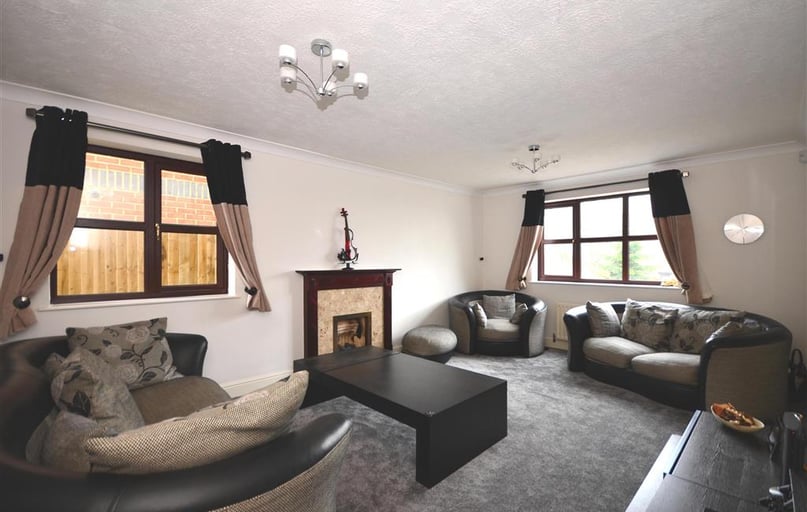 Pelton Road, Greenwich, London - Image 1